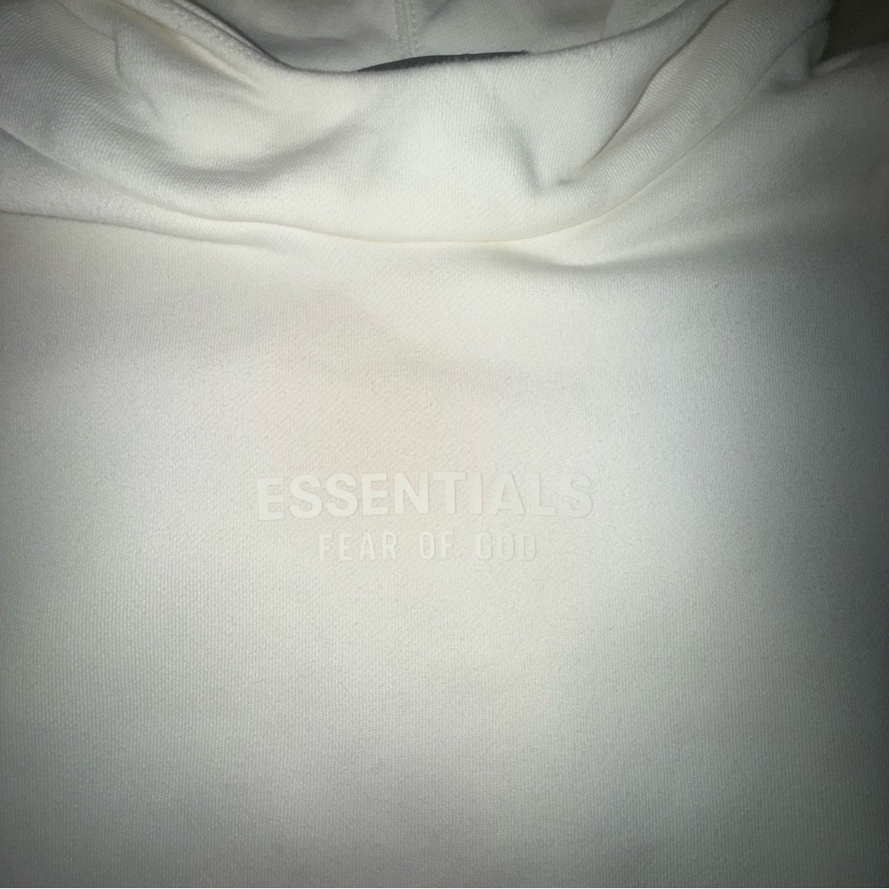 Fear of God ESSENTIALS men’s Cloud Dancer large Hoodie - Picture 3 of 13